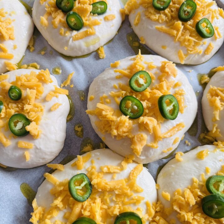 サワードウ ハラペーニョチェダー フォカッチャロール